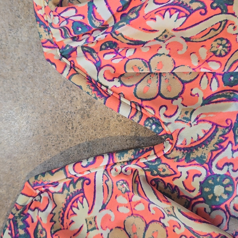 New O'Neill Majestic Ruffle Bandeau Bikini Top - Picture 9 of 10